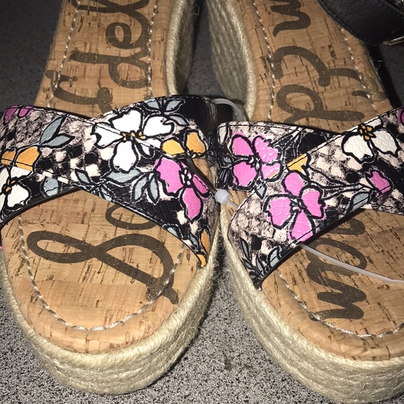 New Sam Edelman Floral wedges - Picture 5 of 8